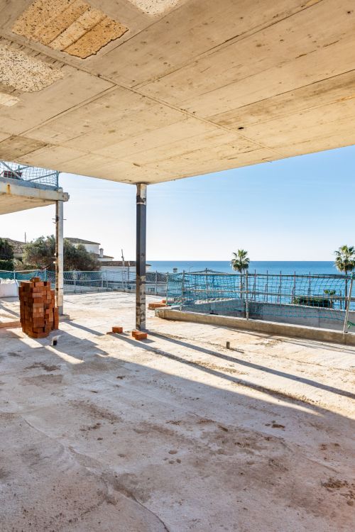 Exclusive villas with stunning panoramic views of the Mediterranean.