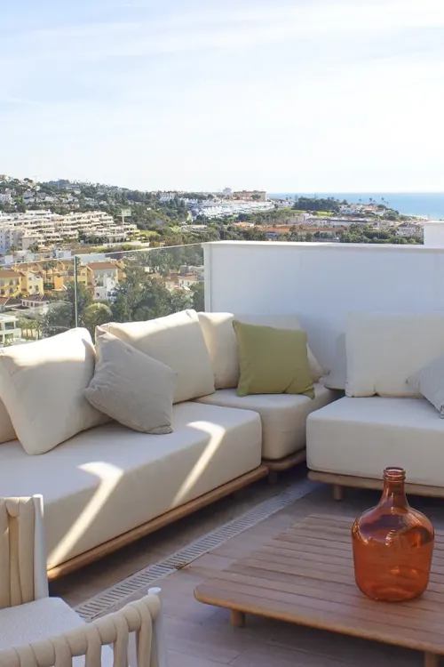 Unrivalled views in a vibrant setting