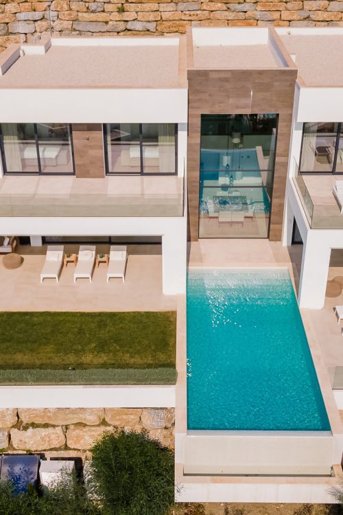 Villa te koop in La Alqueria, Benahavis