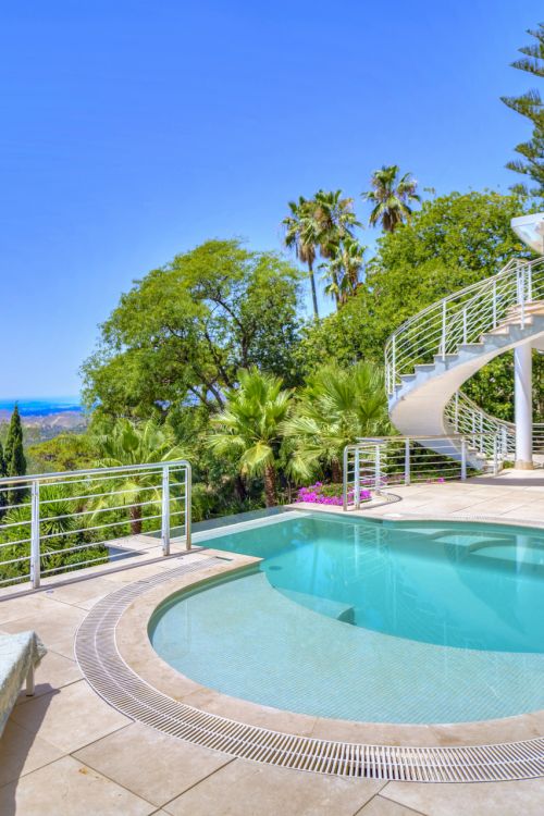 Villa te koop in El Madroñal, Benahavis