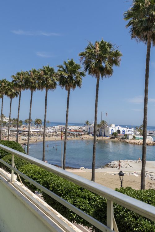 Apartment for sale in Marbella Centro, Marbella for INVERSORES