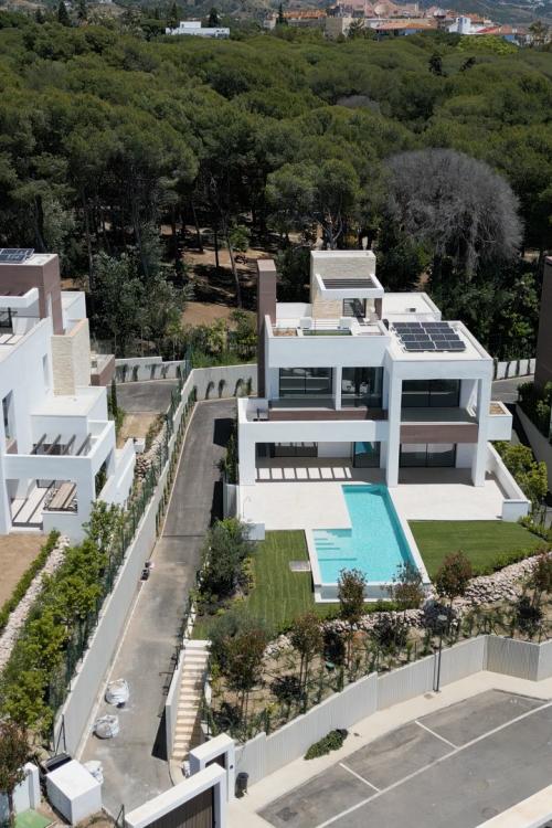 Villa for sale in Marbella Golden Mile