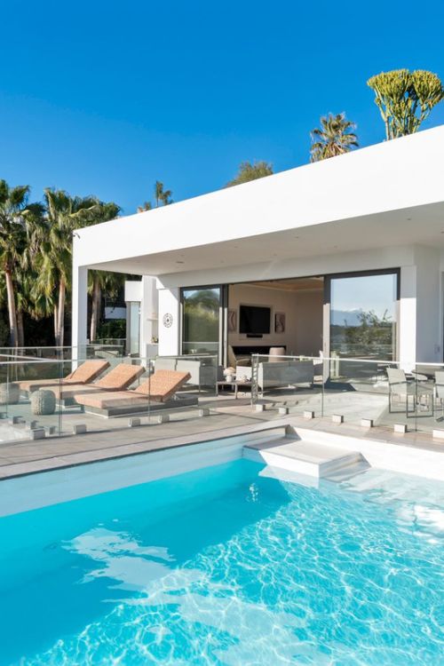 Villa en venta en Benahavis