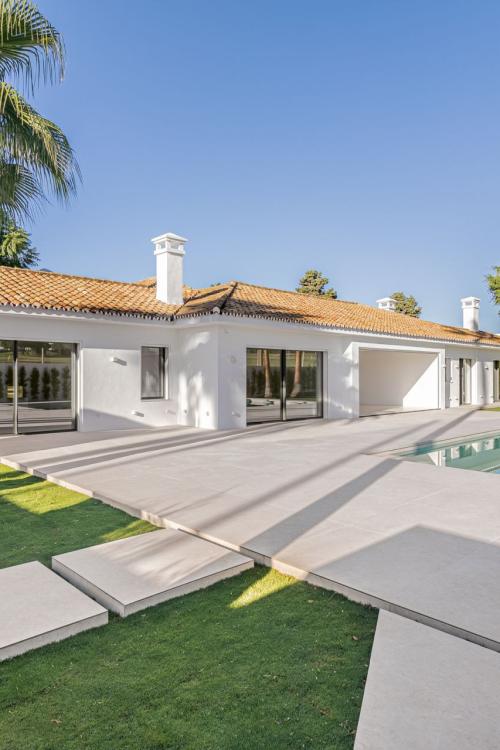 Villa for sale in Guadalmina Alta, San Pedro de Alcantara