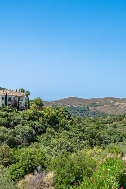 Perceel te koop in La Zagaleta, Benahavis