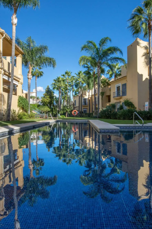 Spectacular double apartment with 5 bedrooms for sale in Nagüeles, Marbella