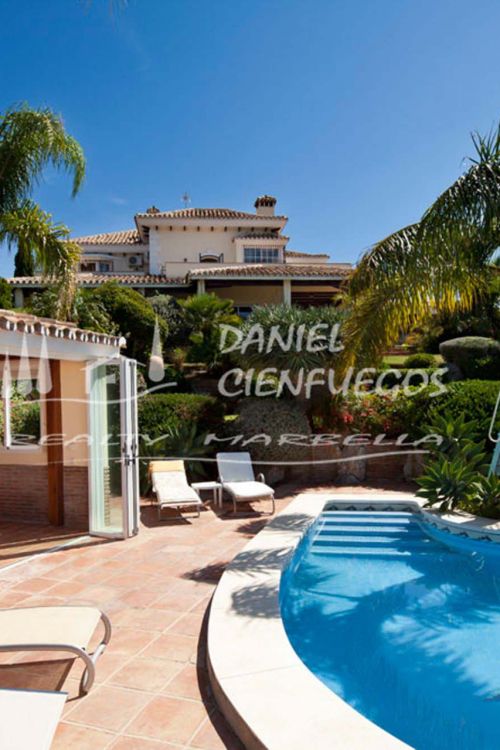 Villa_Finca for sale panoramic view Altos los Monteros Marbella