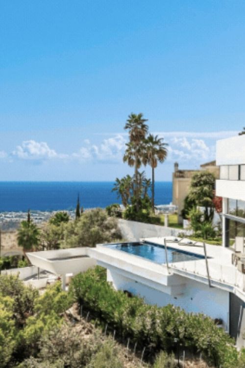 Villa in Altos de Los Monteros, Marbella with Exceptional Design