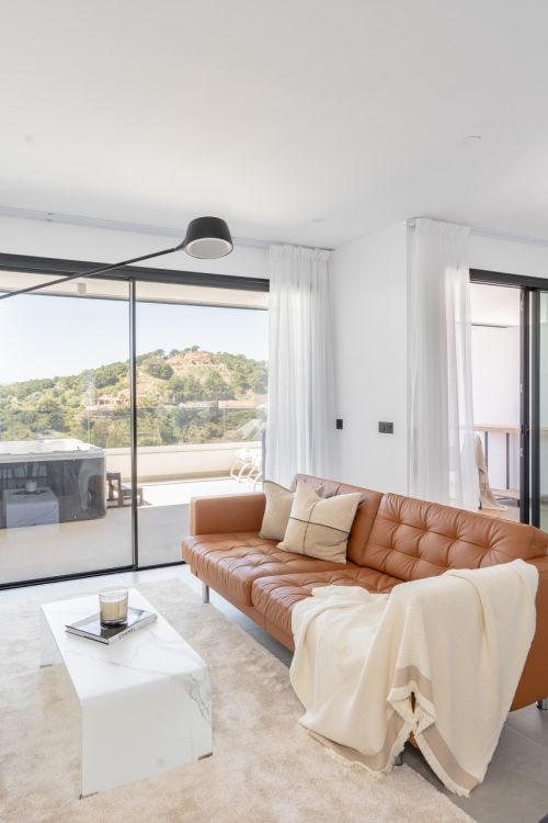 Exclusive Two-Bedroom Apartment in Mirador de Estepona Hills