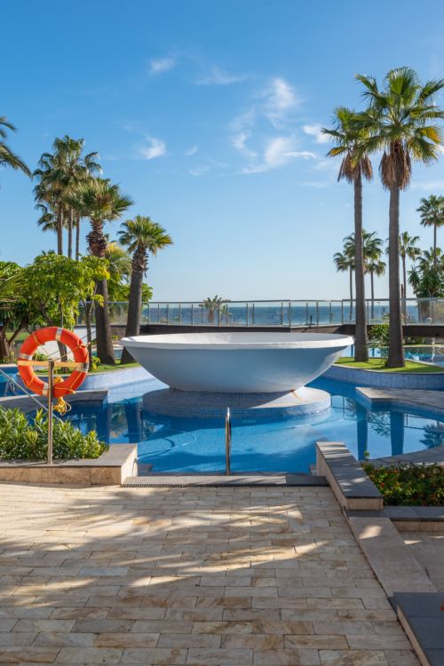 Beautiful 3 bed 2 bath apartment in Mar Azul