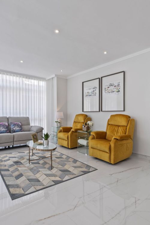 New Luxury Apartment – 122m² in the Heart of Marbella (Avenida del Mar), Fully Renovated.