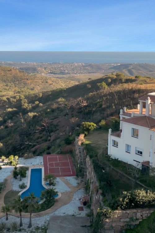 Spectacular Villa on a Large Plot with Panoramic Sea Views – Forest Hills