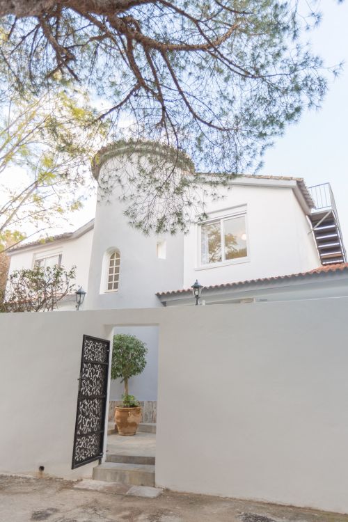 A pine and sea retreat in Las Chapas, Marbella