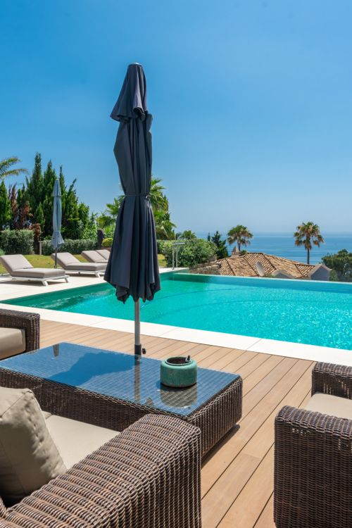Villa de lujo con vistas panorámicas al mar en La Paloma, Manilva