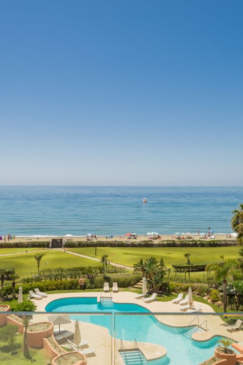 Ático Dúplex Exclusivo en Los Monteros, Marbella