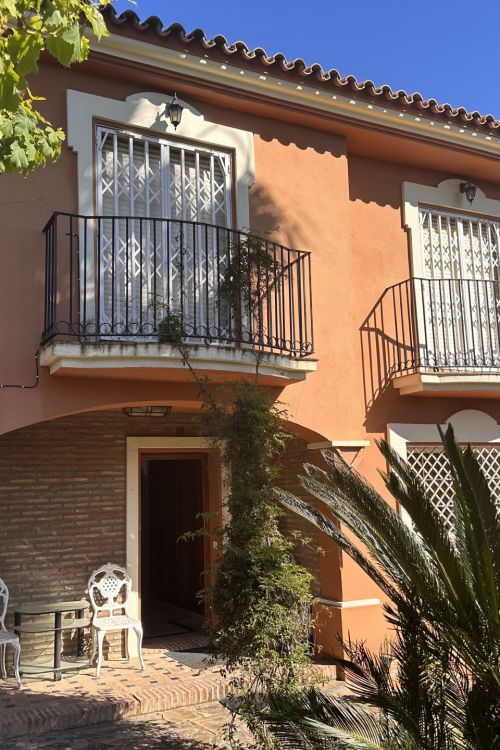 Mediterranean-style Detached Villa in Private Gated Community with Communal Amenities