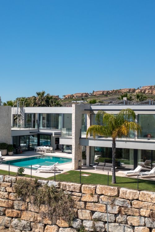 Hedendaagse luxe met panoramisch uitzicht in La Alquería