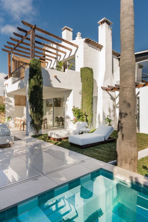 Semi detached Villa in Altos de Puente Romano