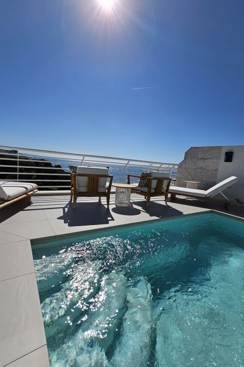 Stunning Duplex Penthouse with Private Pool – Marina Mariola, Marbella