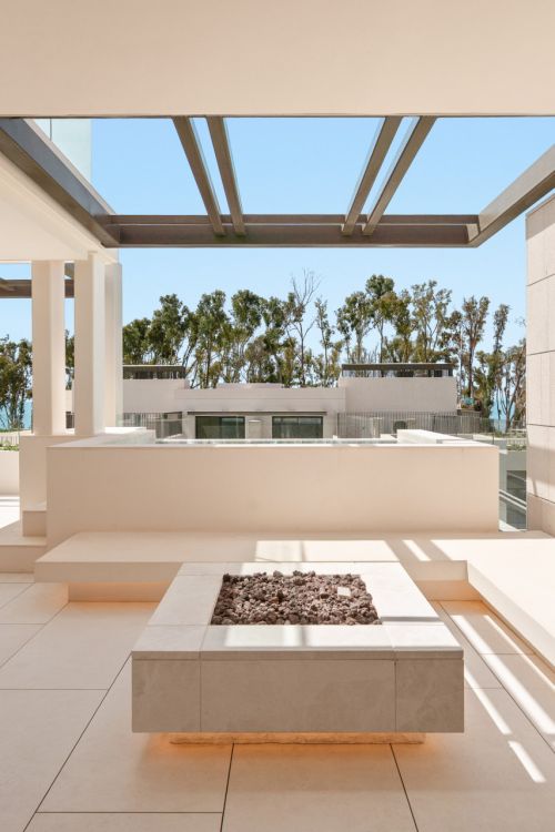 Luxurious 4-bed  Apartment in the Prestigious UNO Marbella