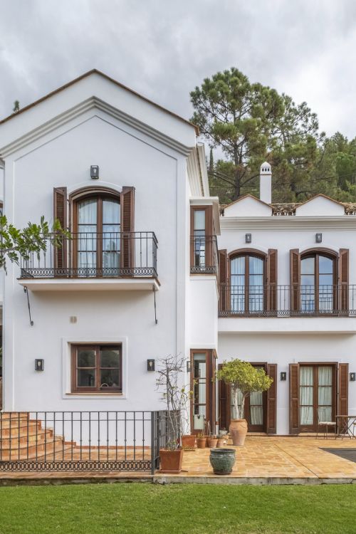 Timeless Luxury Villa in El Madroñal