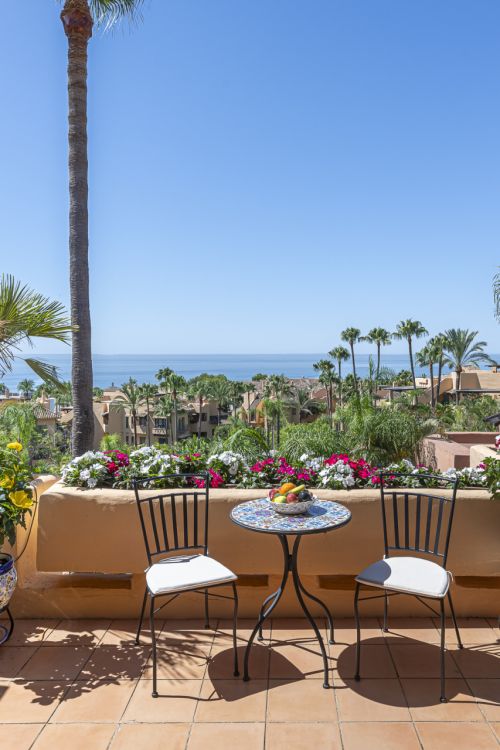 Mansion Club - Penthouse with spectacular sea views !!