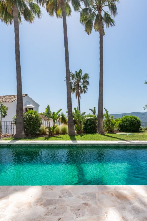 Charmante villa met panoramisch uitzicht in Sierra Blanca Country Club, Istán