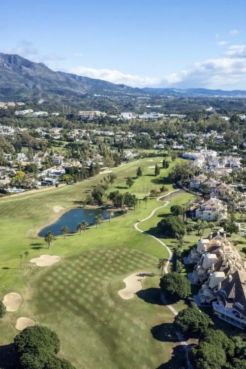 Duplex for sale in Las Brisas Country Club Nueva Andalucia