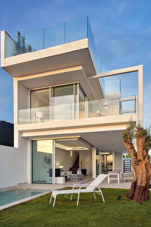 Villa for sale in Marbella