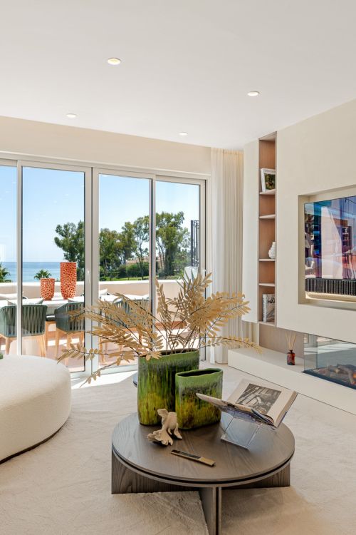 Completely renovated house with unobstructed sea views.