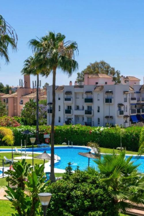 Spacious 3-Bedroom Apartment in Prestigious Lorcrimar III