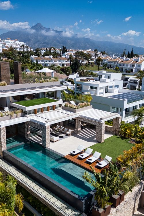 Villa te koop in Nueva Andalucia, Marbella