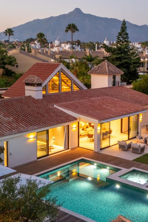 Villa te koop in Marbella - Puerto Banus