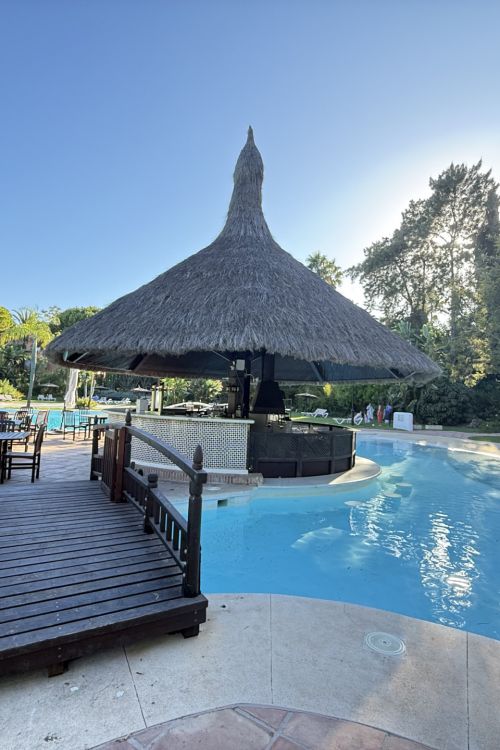 Luxury apart in Alhambra del golf