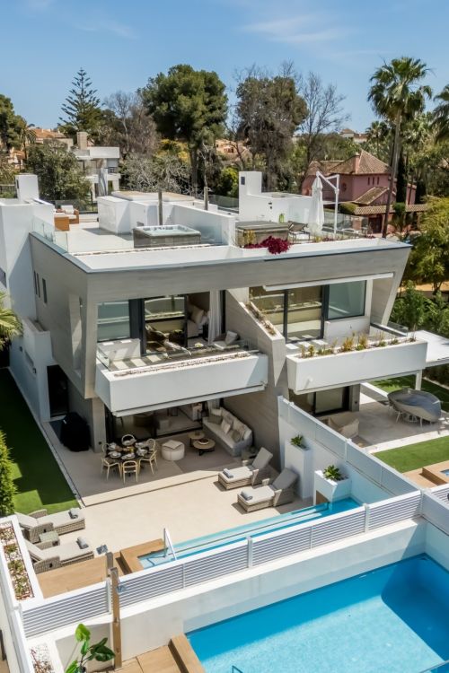 Villa te koop in Marbella - Puerto Banus