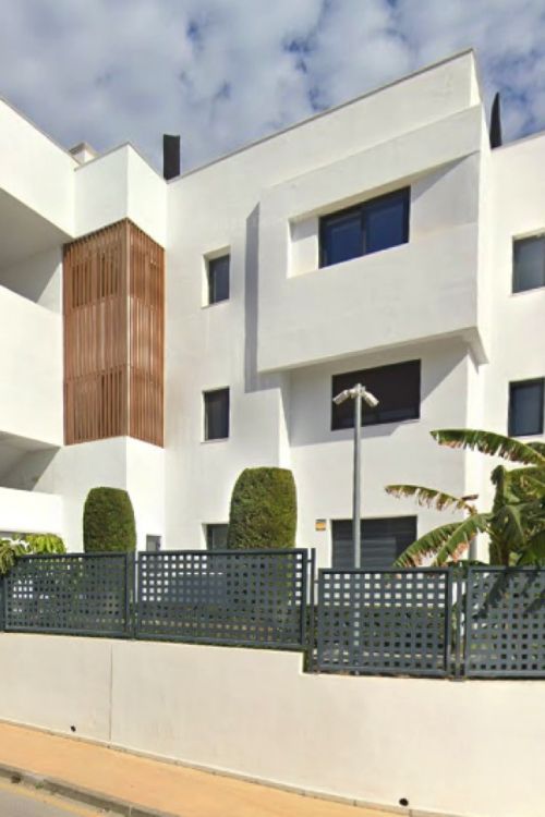 Charming Renovated Ground-Floor Apartment in Los Miradores del Sol