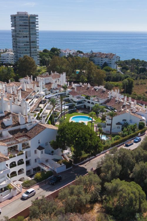 Stunning Duplex Apartment in Marbella – Birdie Club, Río Real