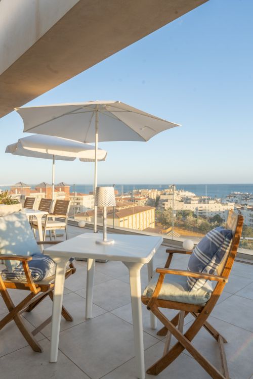 Exclusive penthouse with sea and mountain views in a unique and privileged location!!!