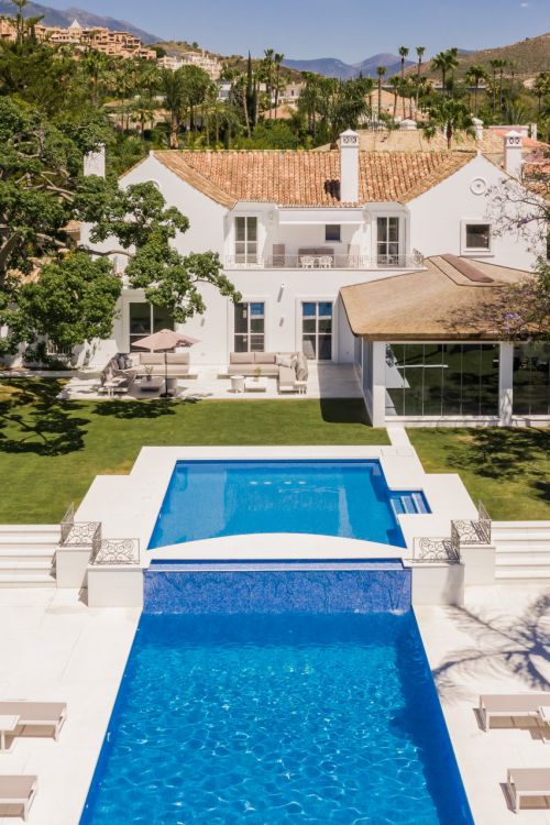 Villa te koop in La Cerquilla, Nueva Andalucia