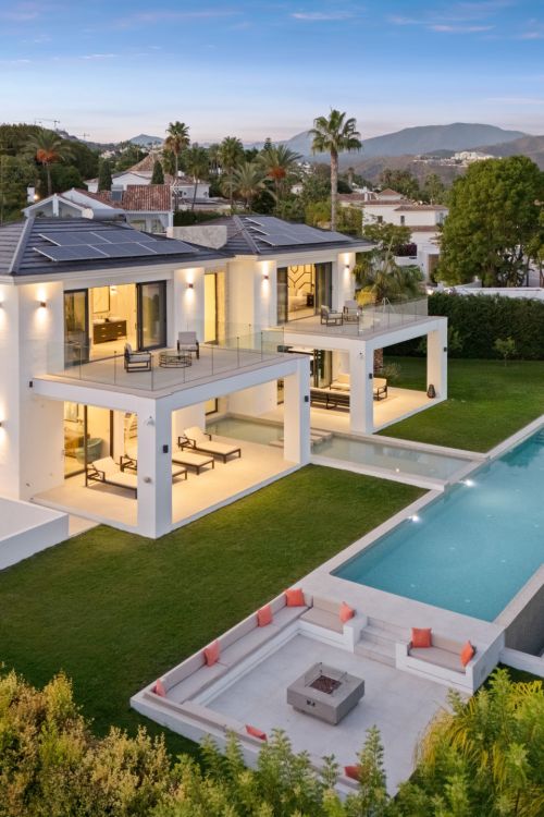 Villa te koop in La Quinta, Benahavis