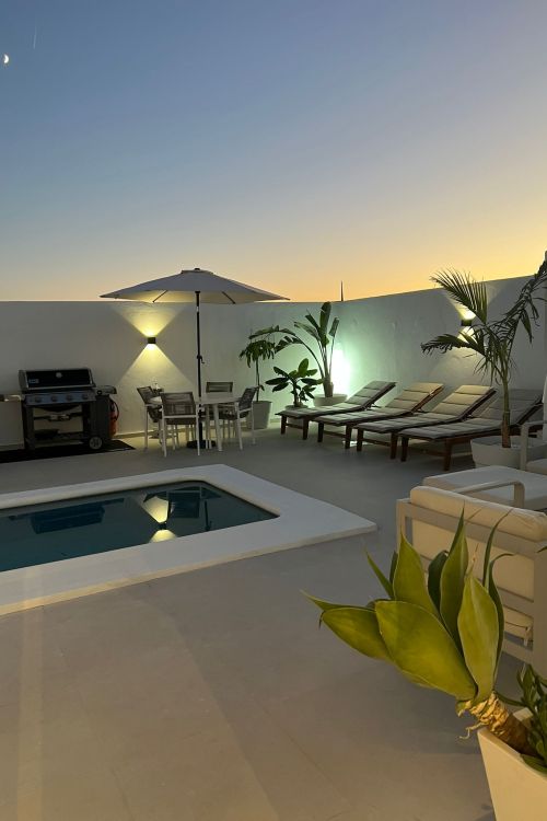 Exclusive Duplex Penthouse near the beach with Private Pool & Panoramic Views – 182 m²