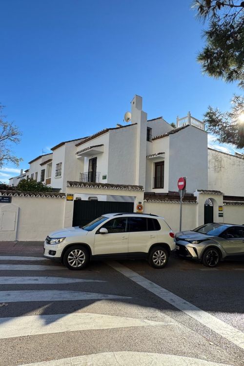 Geschakeld huis te koop in El Mirador, Marbella