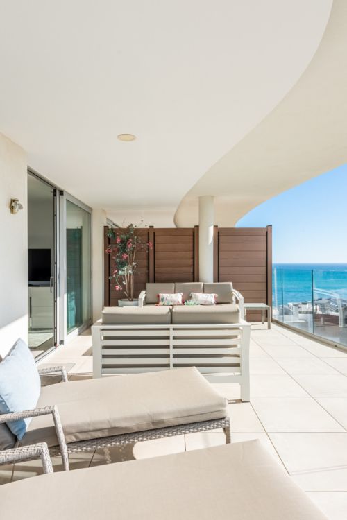 Appartement te koop in El Higueron, Fuengirola