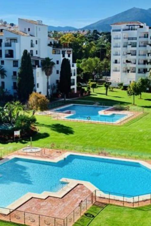 Exclusive Apartment in Jardines del Puerto