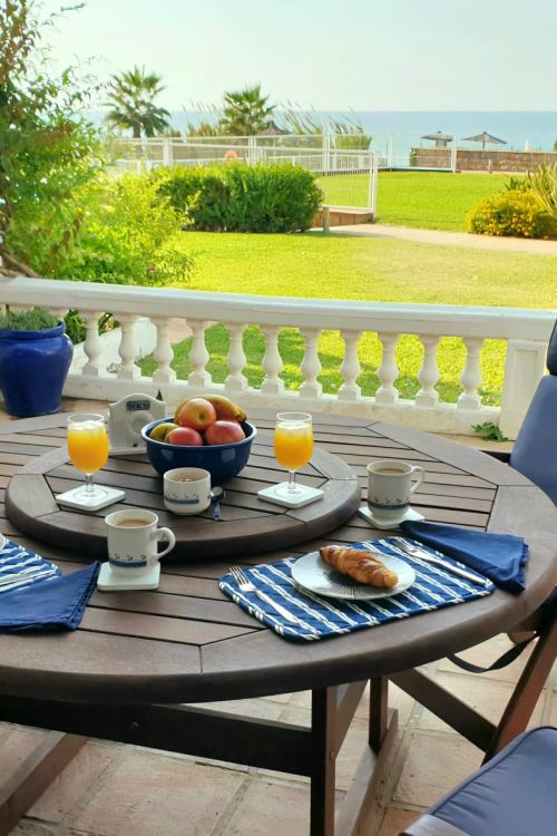 Exclusivo Chalet Pareado Orientado al Sur con Vistas Panorámicas al Mar