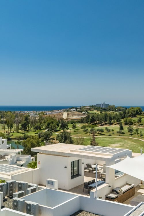 Duplex Penthouse te koop in Atalaya Hills, Benahavis