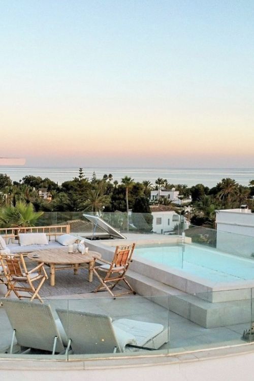 AMAZING VILLA IN MARBELLA