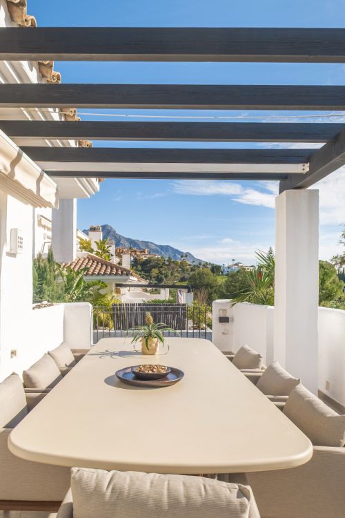 Penthouse te koop in La Quinta Village, Nueva Andalucia