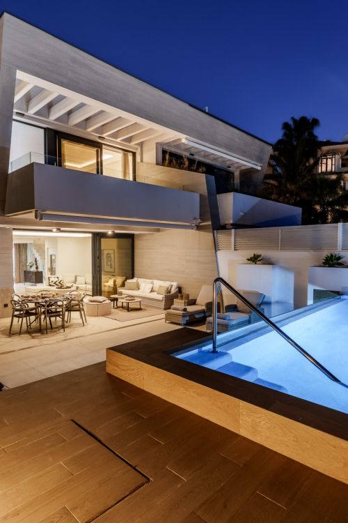 Exclusive contemporary beachside semi-detached villa