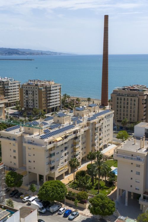 Milabeka, an exclusive boutique development of 10 contemporary residences just 200 metres from the beach in Málaga.
